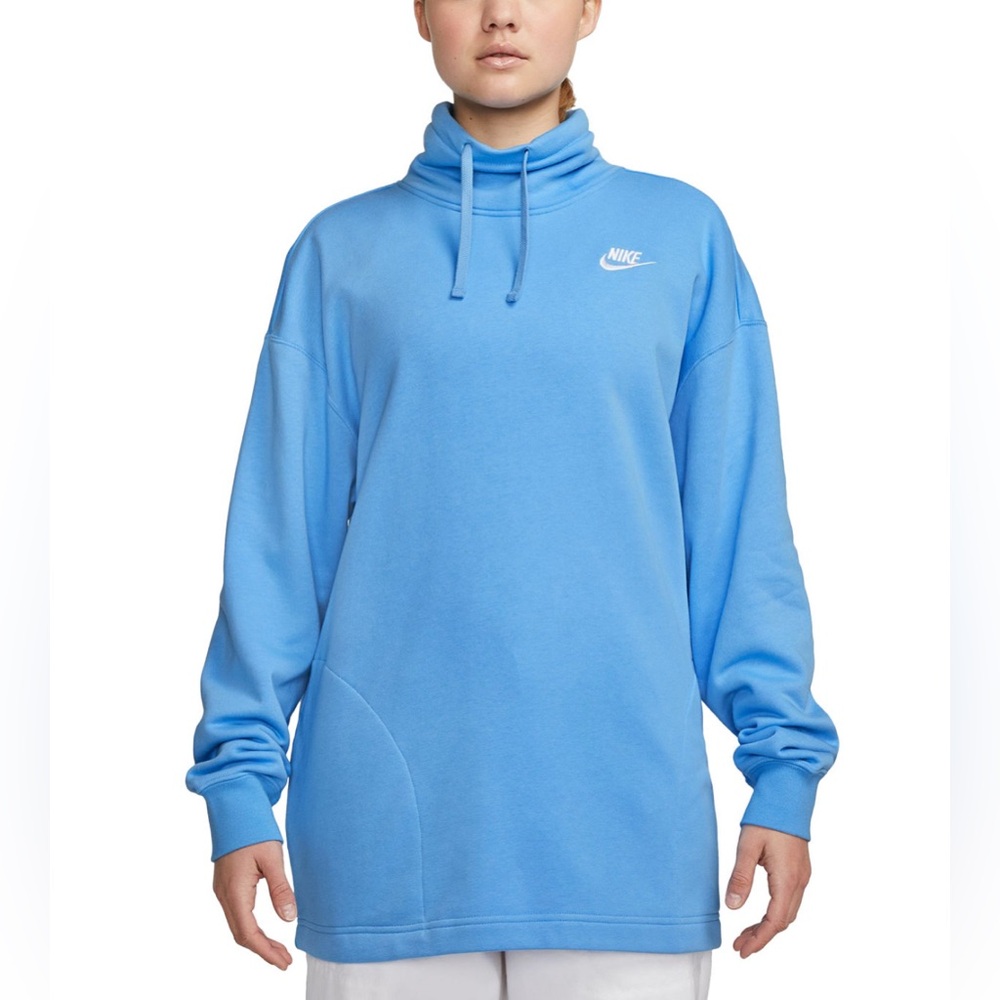 Nike Women's Sportswear Club
Fleece Oversized Mock- Neck‎ Sweatshirt